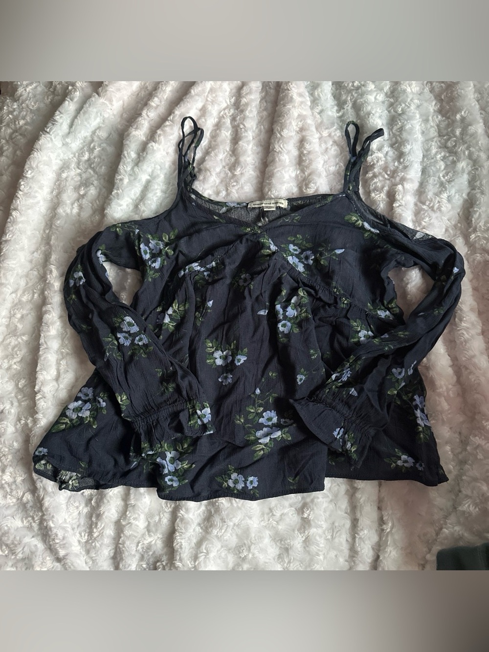 American Eagle Outfitters Black Floral Cold-Shoulder Camisole Top